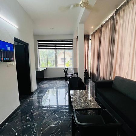 Nest Homes Nilambūr Dış mekan fotoğraf